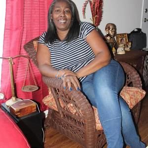 Meet your Posher, Annette